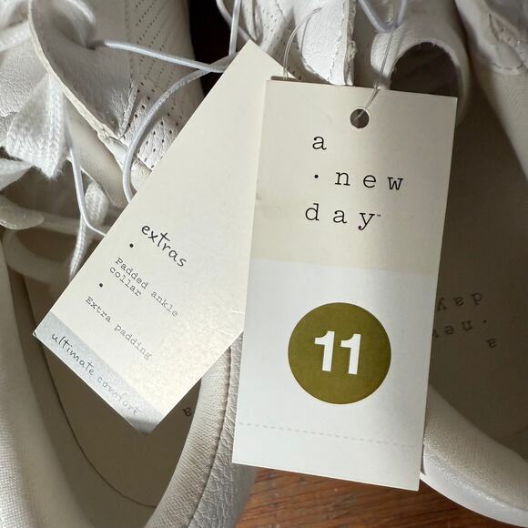 NWT A New Day Ladies SZ 11 Court Sneaker Shoe White Tennis Pickleball - Picture 7 of 9
